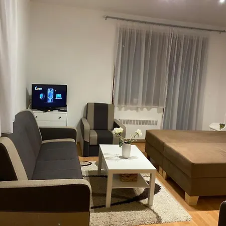 Studio 101 Fatrapark 1 Ружомберок Екстер'єр фото